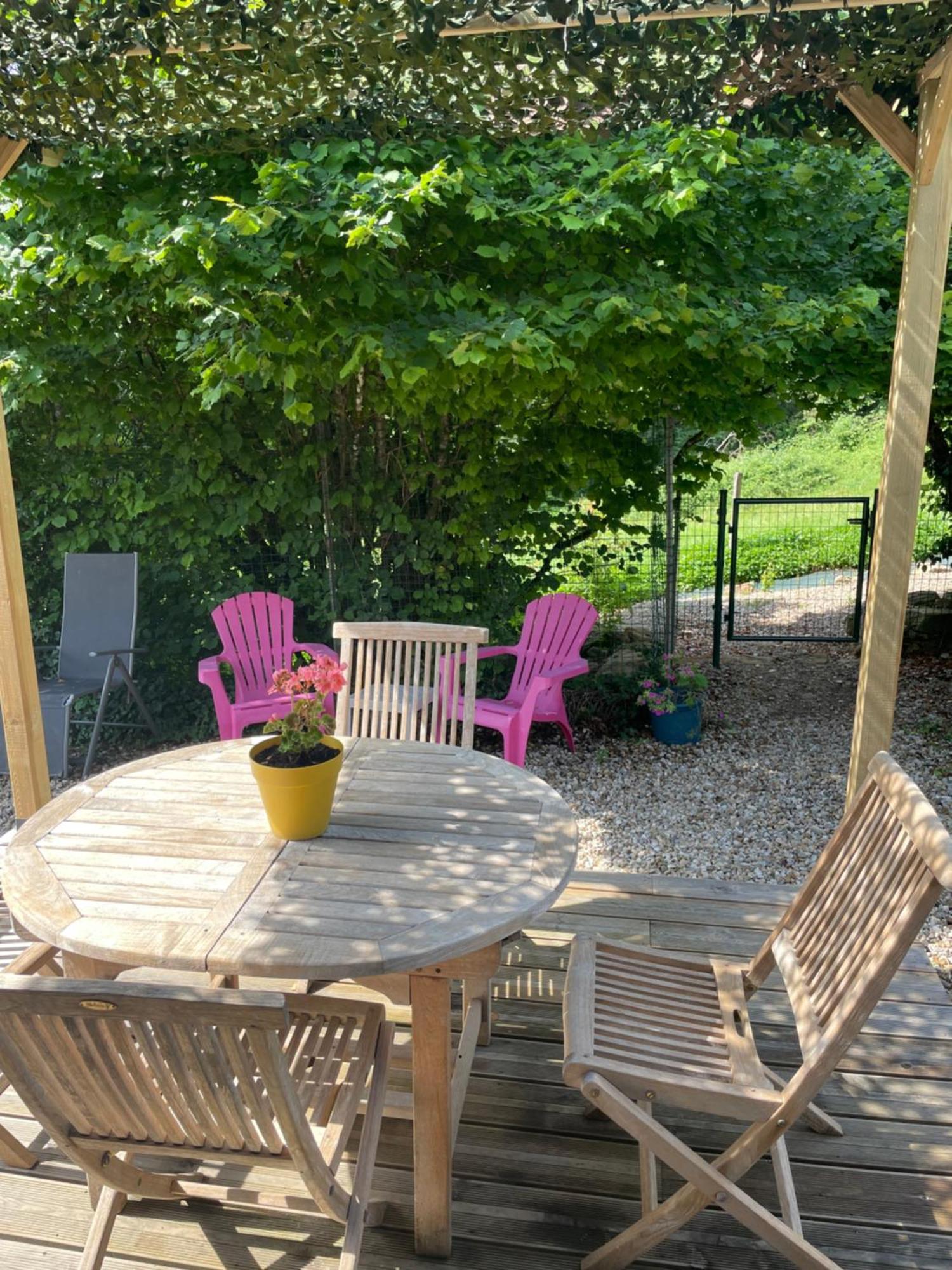 Gite Chalet Bois Bessuejouls Exterior foto